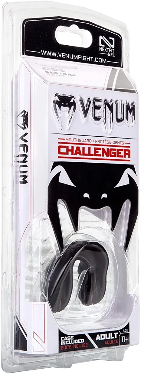 VENUM-0618 CHALLENGER SPORTS MUAY THAI BOXING MMA MOUTHGUARD Senior Age 11  Black Black